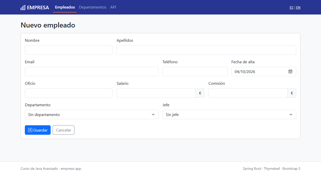 Formulario de nuevo empleado con los campos nombre, apellidos, email, teléfono, fecha de alta, oficio, salario, comisión, departamento y jefe